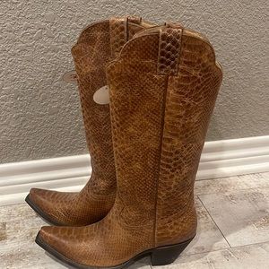 INDYLLWIND MIRANDA LAMBERT BOOT